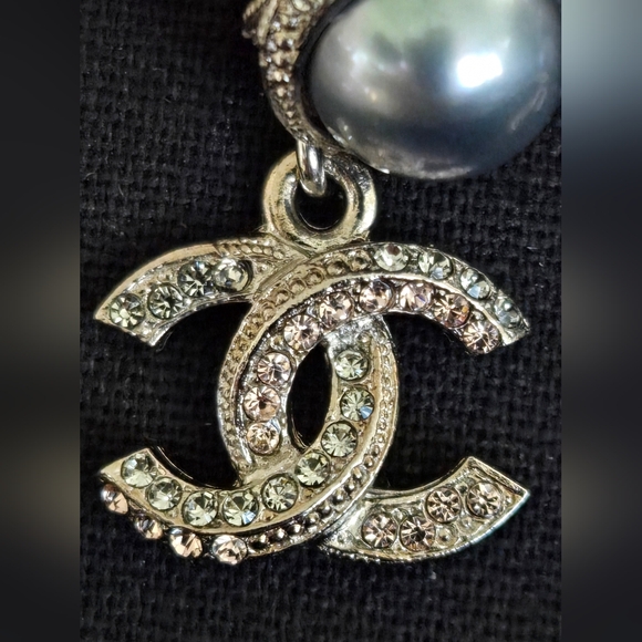 Chanel 2013 Spring Palladium Multicolor Strass and Faux Pearl Drop CC Earrings - Picture 8 of 12